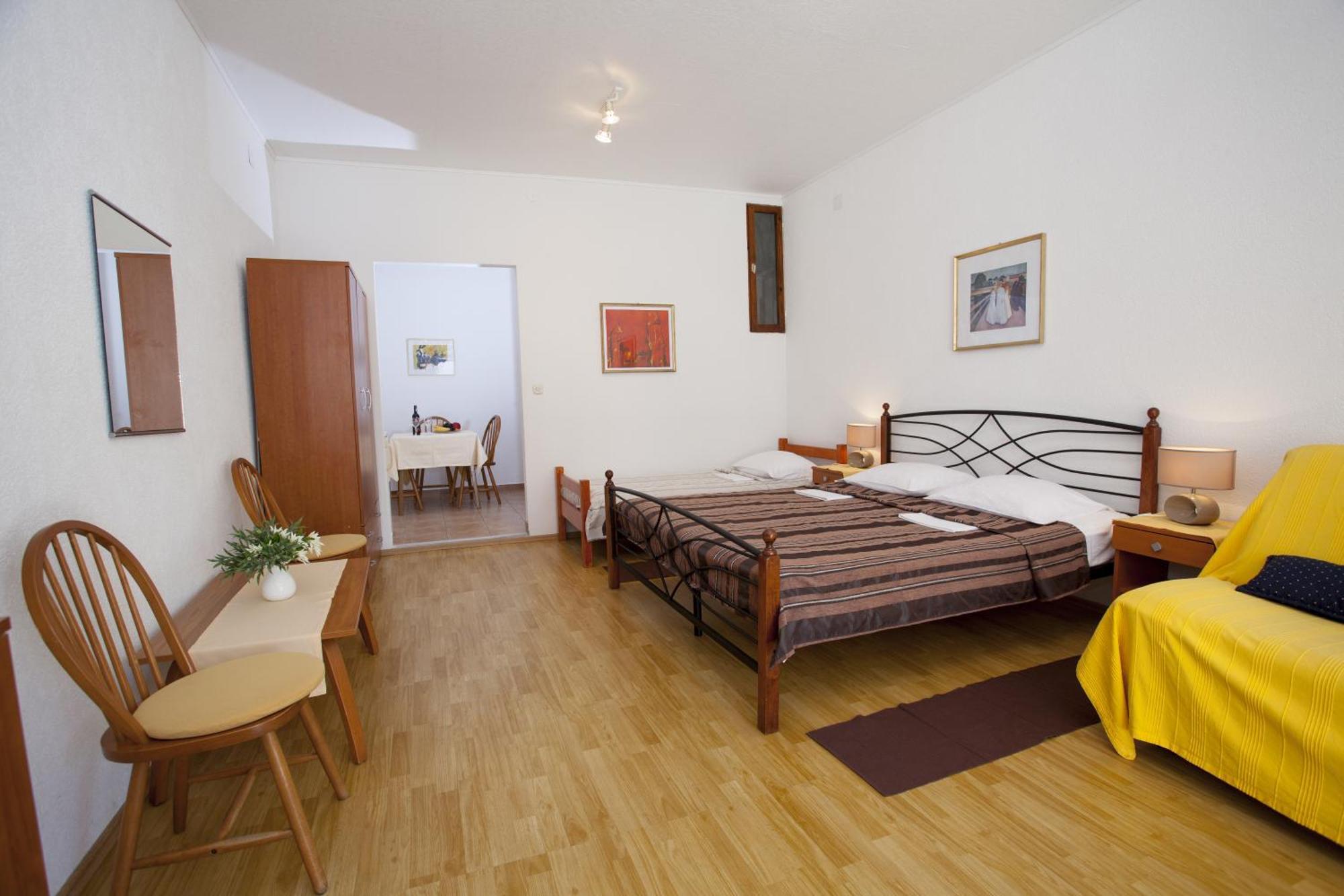 Apartments Kovacic Makarska Quarto foto